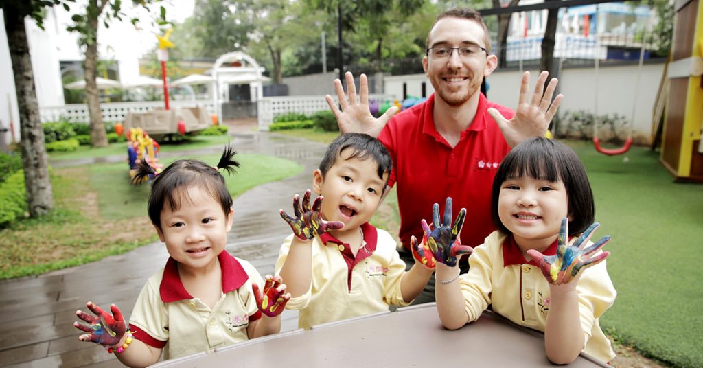 áp dụng phương pháp giáo dục Montessori vào giáo dục trẻ