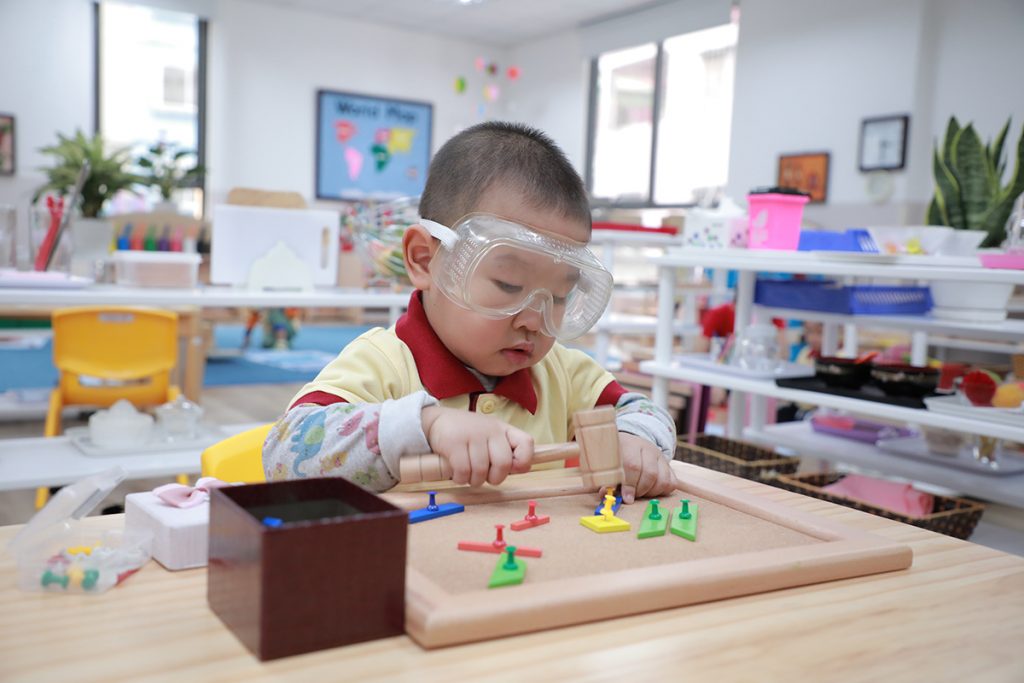 Khám phá lĩnh vực Thực hành cuộc sống trong lớp học Montessori