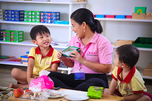 Trường mầm non quốc tế tại Hồ Chí Minh: Phụ huynh có nên cho con theo học?
