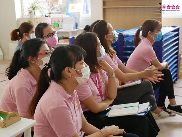 Sakura Montessori đẩy mạnh công tác tổng vệ sinh, khử khuẩn toàn trường 3