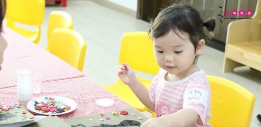 Ghé thăm Sakura Hai Bà Trưng – Trải nghiệm Giờ học Tiếng Anh & Hoạt động Nghệ thuật hoi-thao-trai-nghiem-gio-hoc-tieng-anh-hoat-dong-nghe-thuat-1